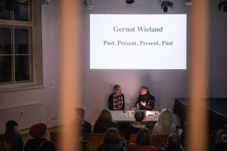 Artist Talk: Maxwell Stephens im Gespräch mit Gernot Wieland